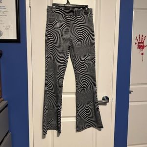AMBIANCE patterned pants